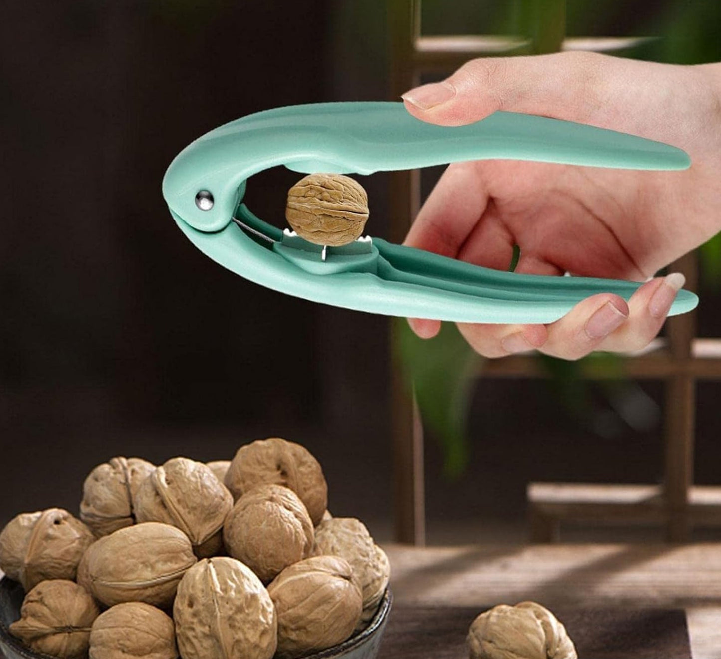 Nutcracker Chestnut Nuts Opener Clip (1 Pc)