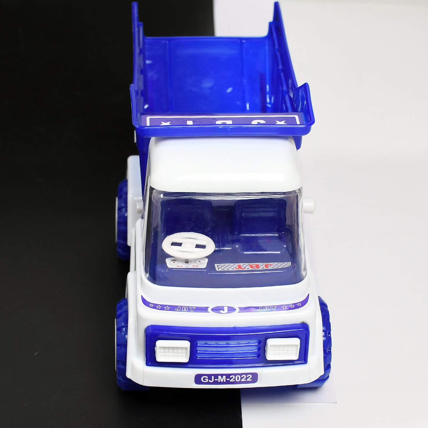 Big Size Friction Powered Dumper Toy Truck For Kids