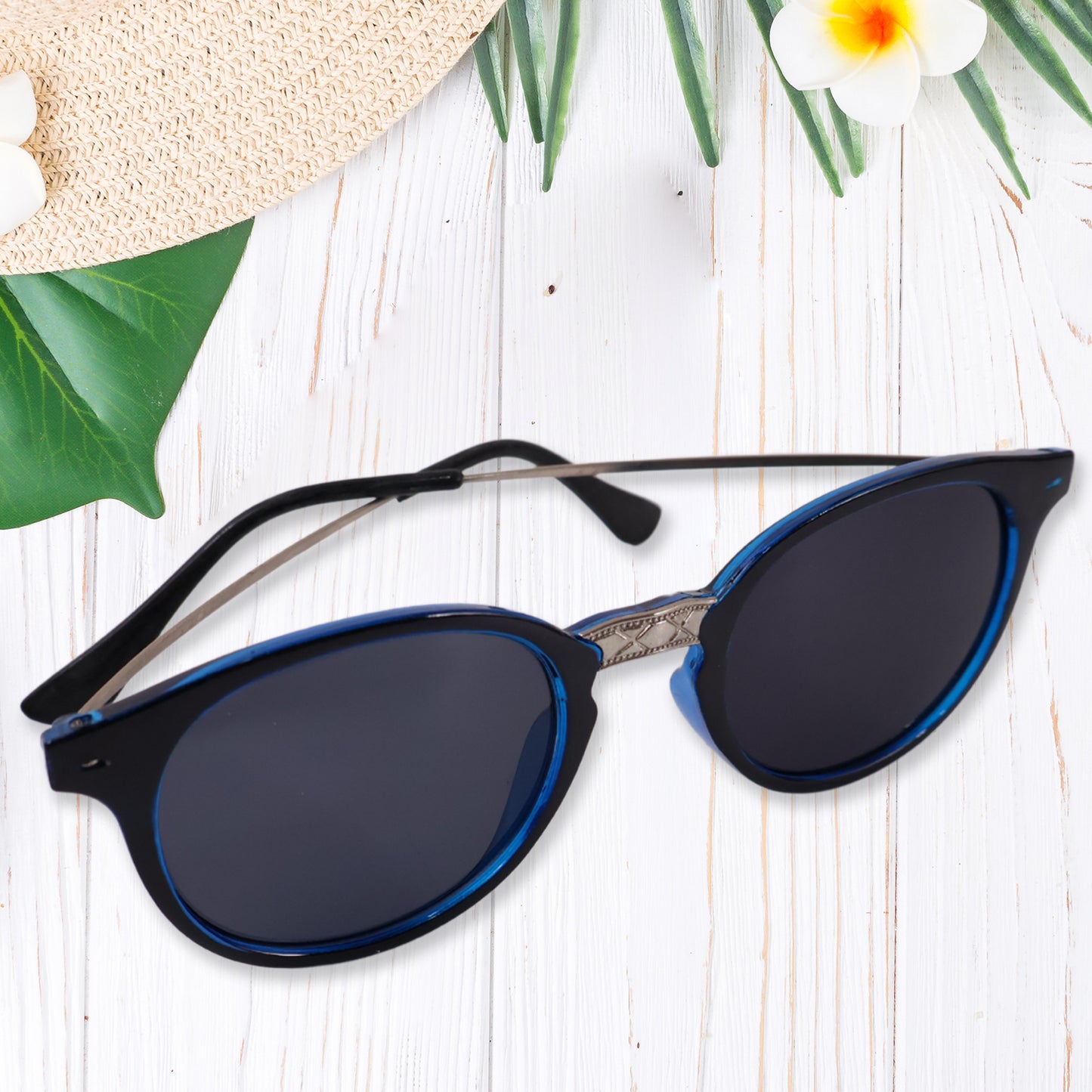 Blue Uv Protected Round Sunglasses