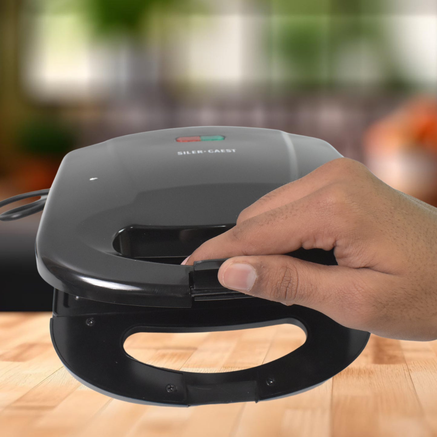 Sandwich Maker Makes Sandwich Non-stick Plates Easy To Use With Indicator Lights